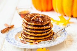bigstock-Spiced-Pumpkin-pancakes-with-m-69629962-840x560